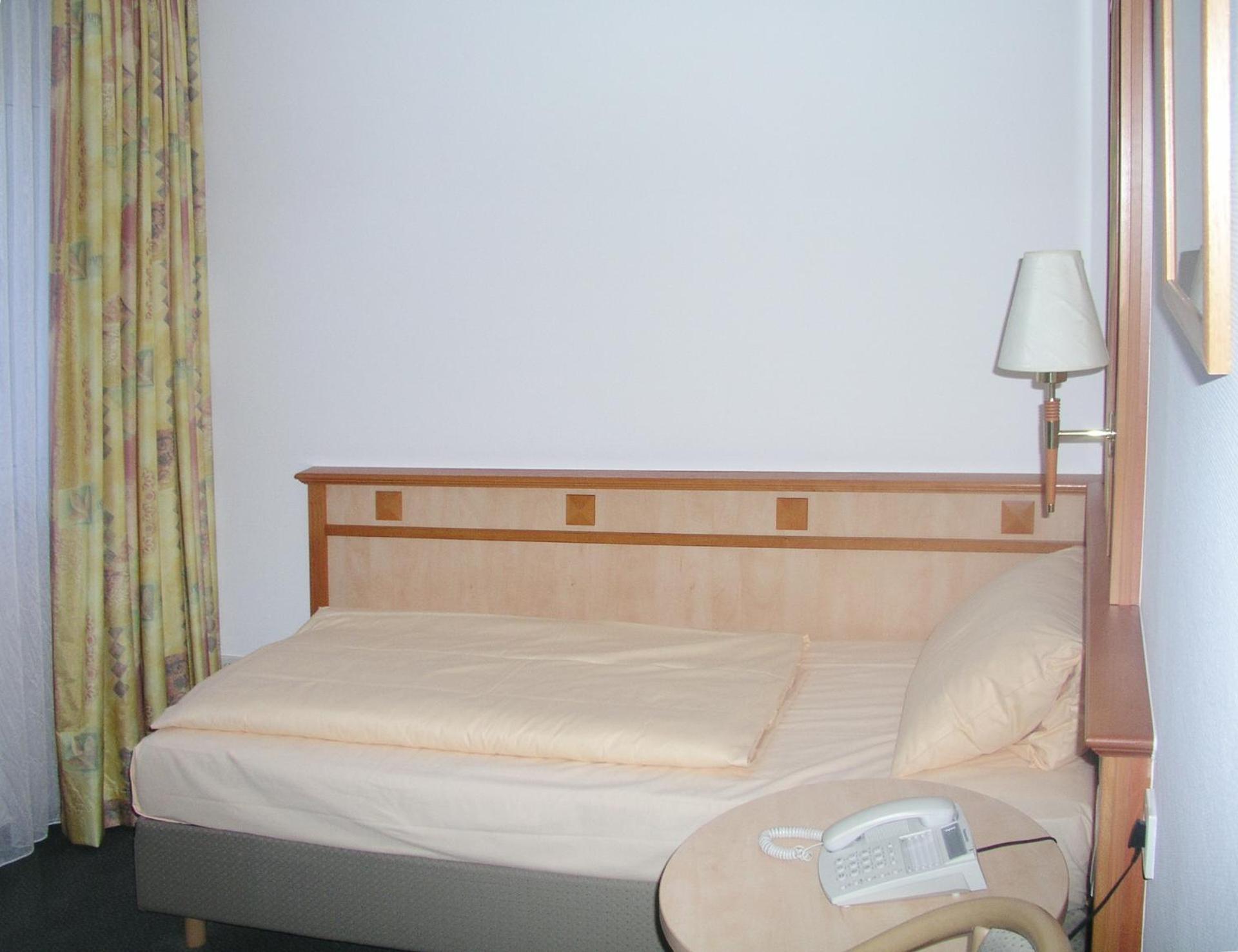 Hotel Wetterau - Self-Check-In Wölfersheim Eksteriør bilde