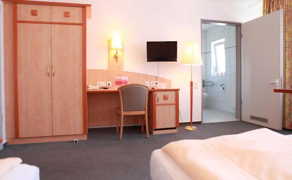 Hotel Wetterau - Self-Check-In Wölfersheim Eksteriør bilde